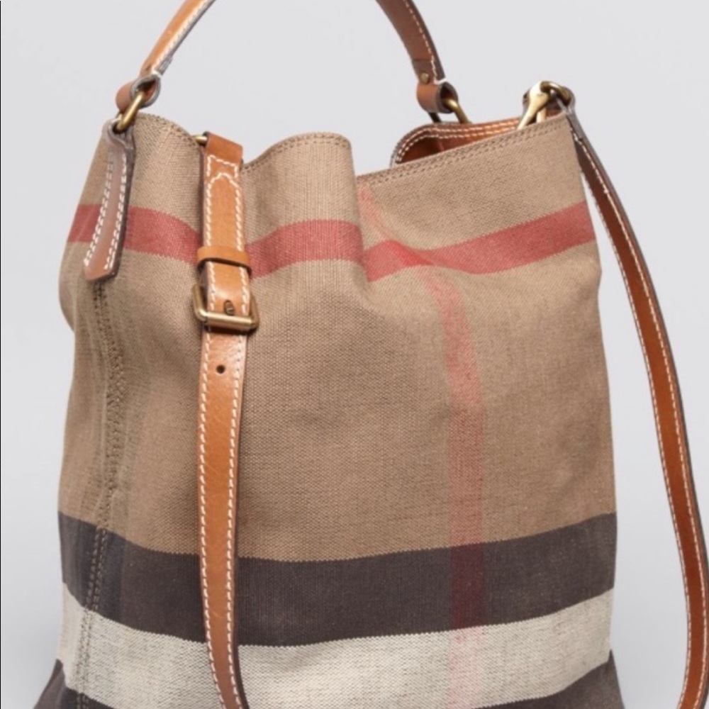 Burberry crossbody